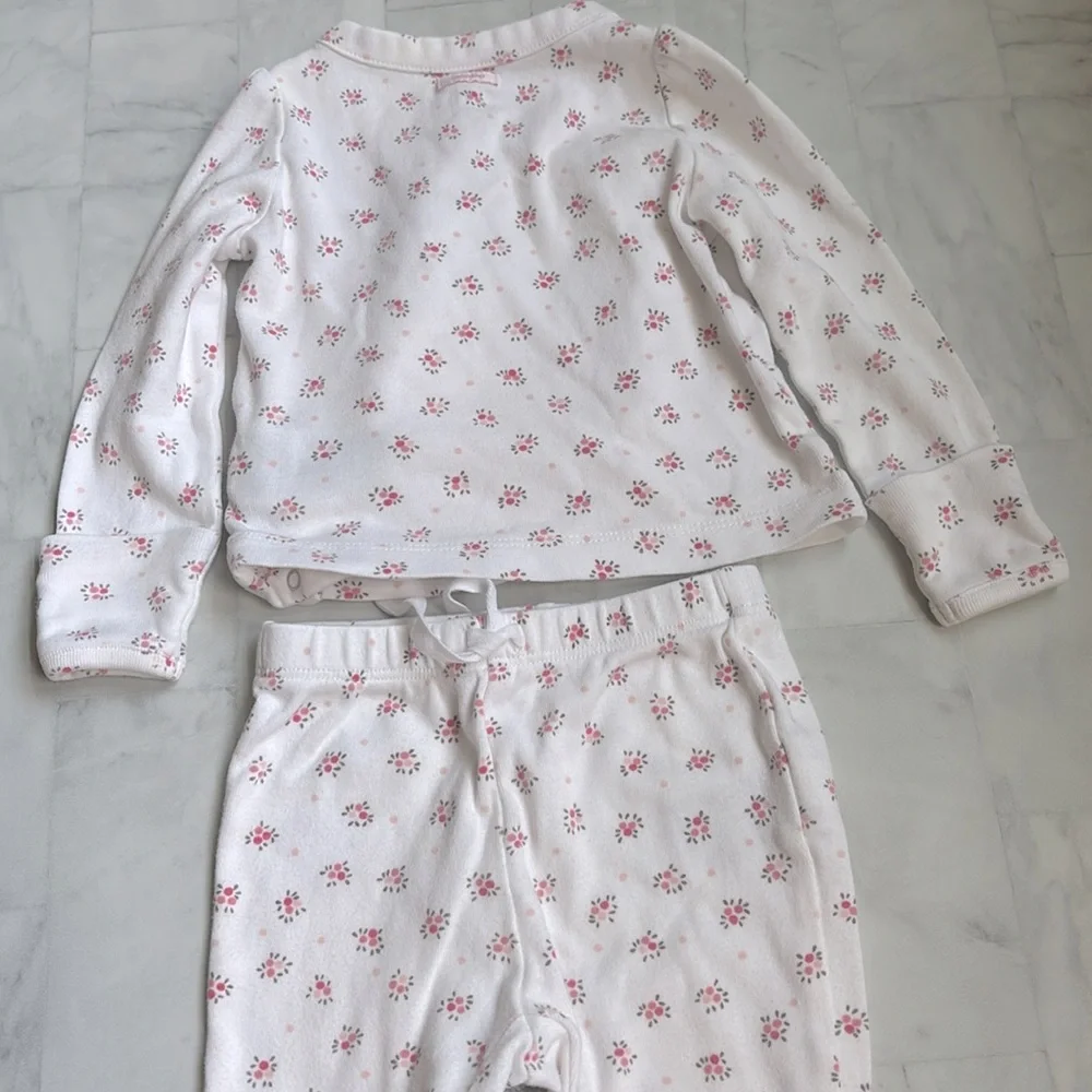 Baby Gap 2-Piece Kimono Style Floral Footed PJ Set